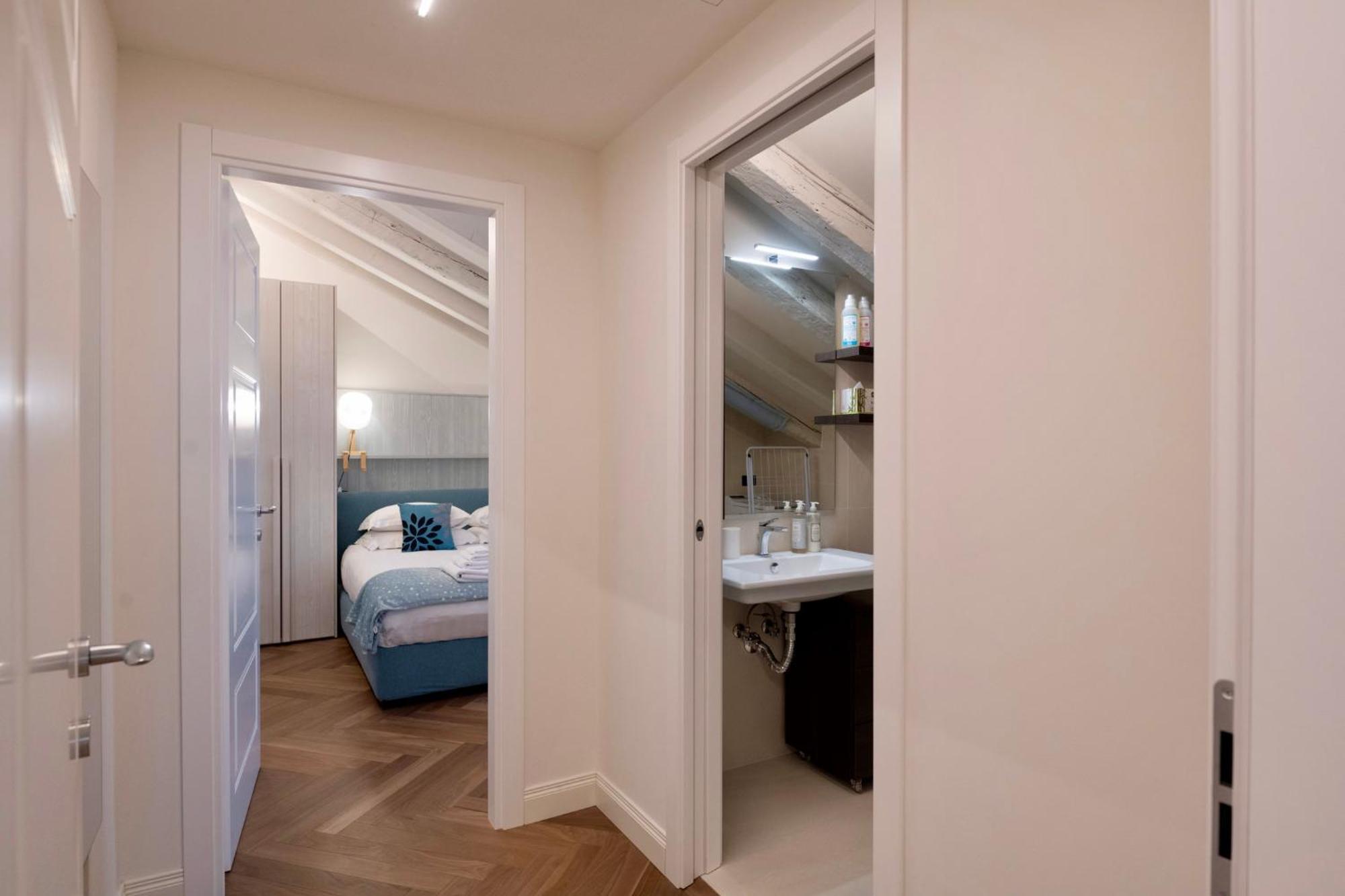Casa Romano Suites 的里雅斯特 外观 照片